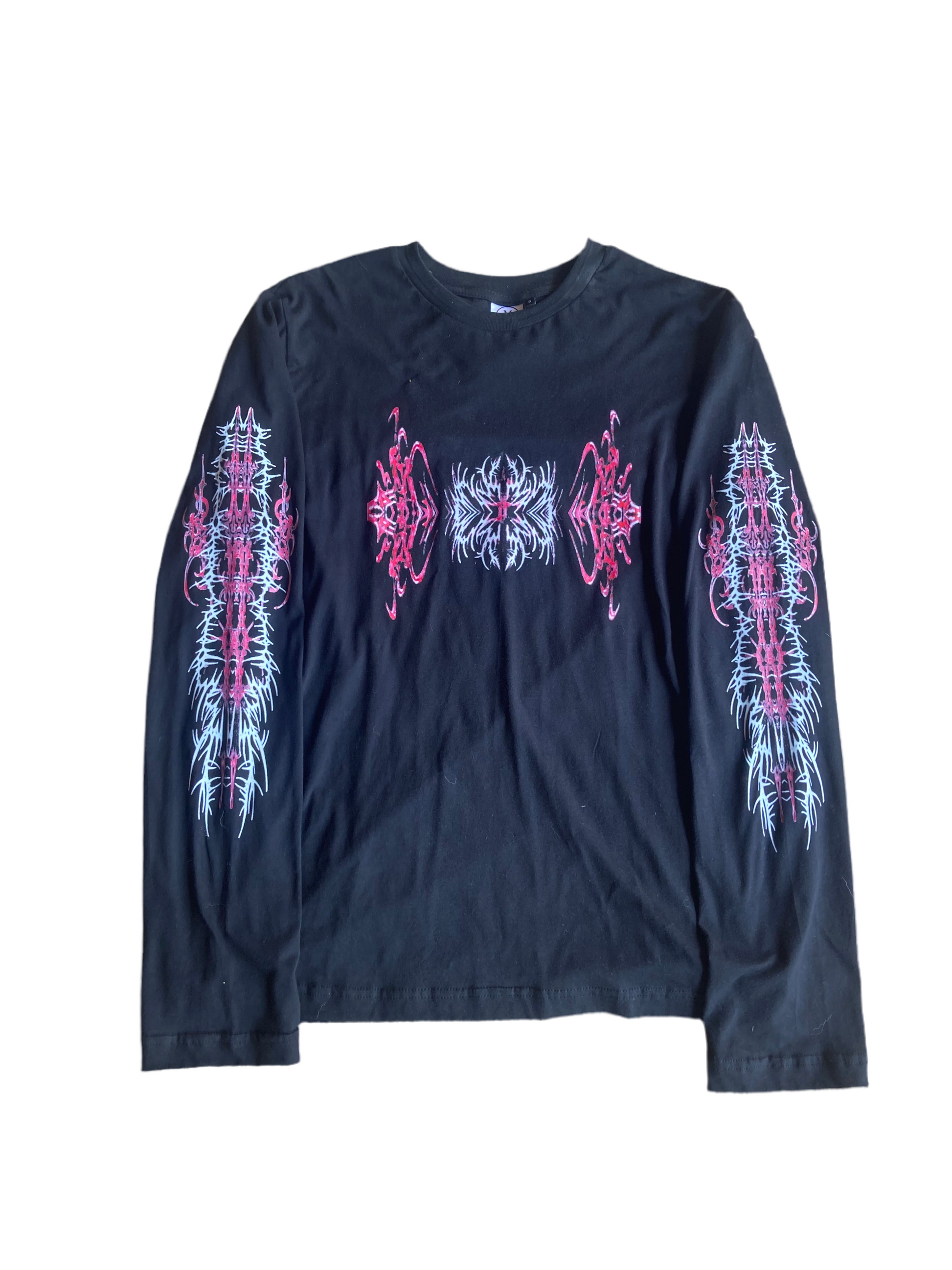 GRIMES LONG-SLEEVE geo